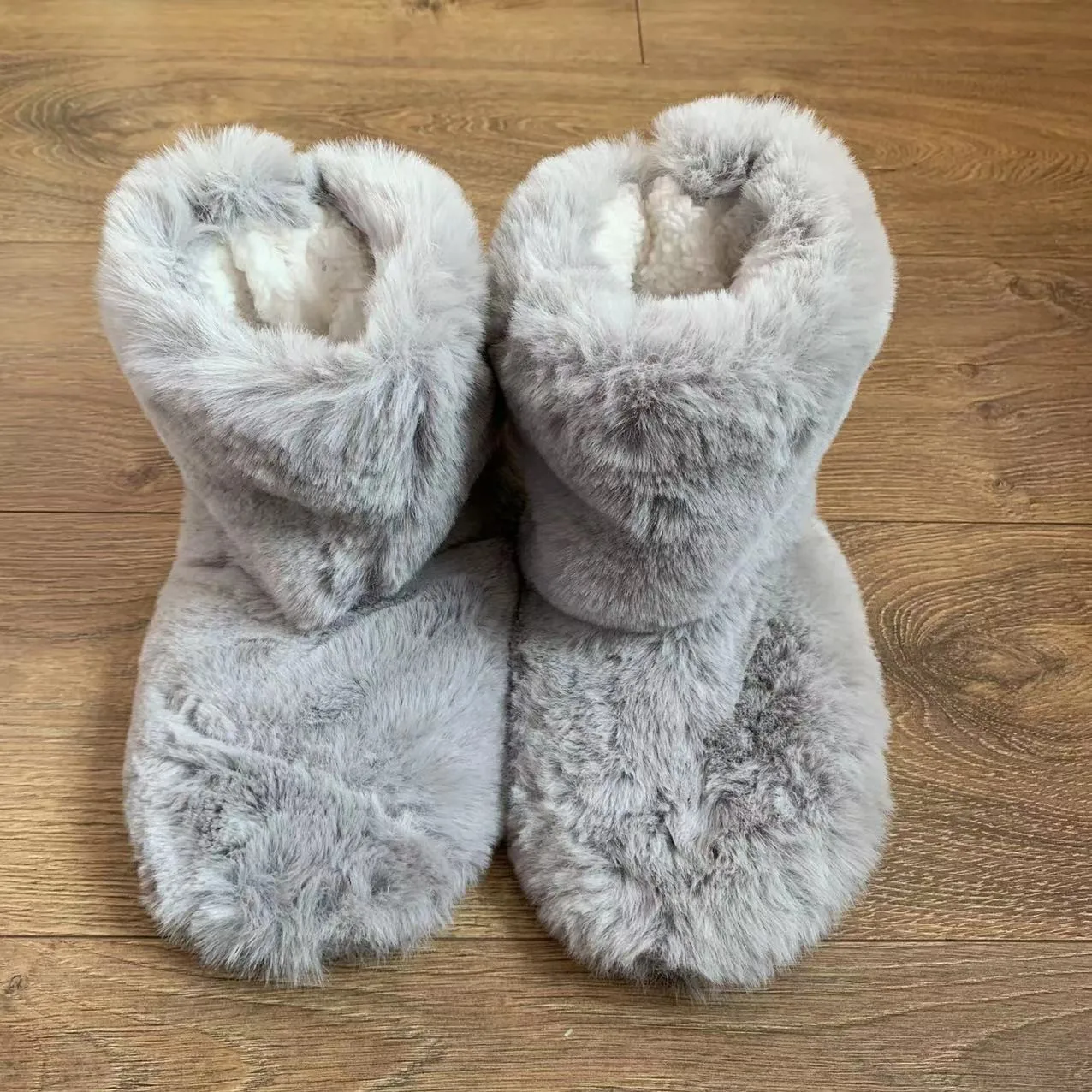 House Fluffy Slipper Womens Wi - огляд і ціна Sneaker Care Set
